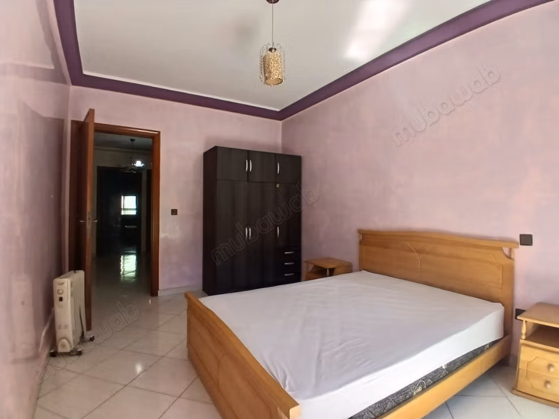 Grand appartement meublé à louer