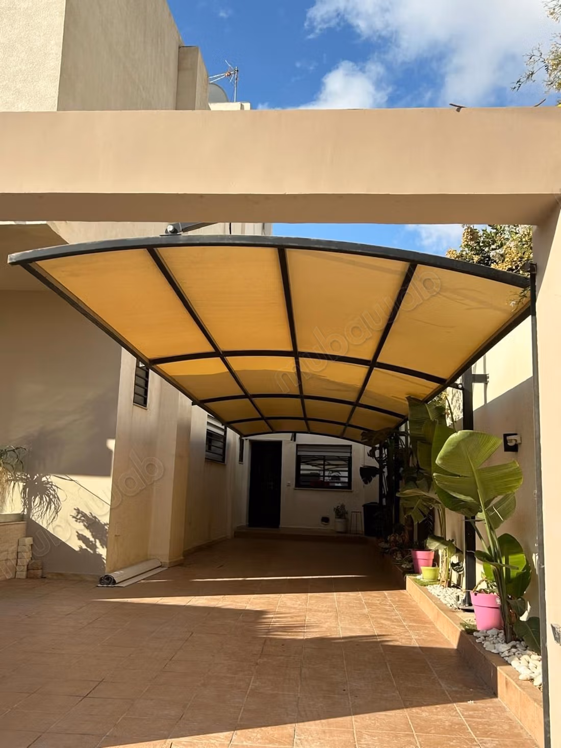 Villa de luxe à vendre à Cité Ghazela