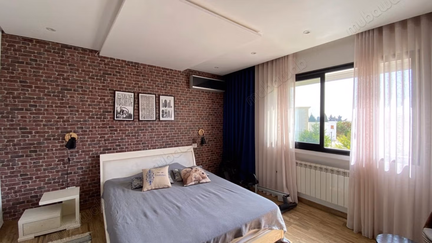 Villa de luxe à vendre à Cité Ghazela