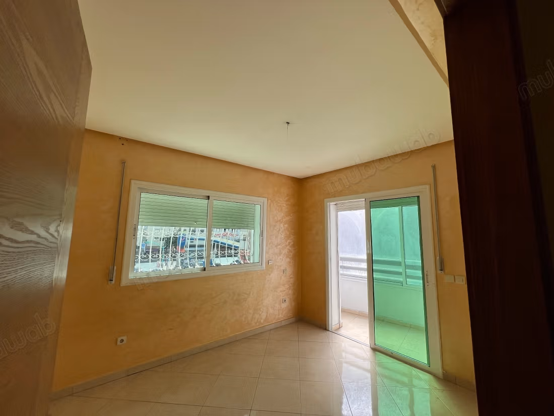 Appartement en location en Centre. Superficie 127 m². Avec ascenseur et terrasse