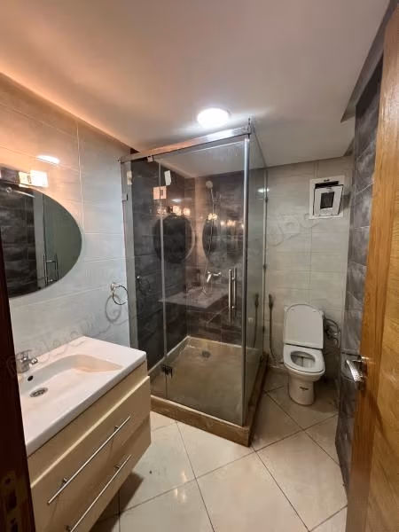 Appartement en location en Centre. Superficie 127 m². Avec ascenseur et terrasse