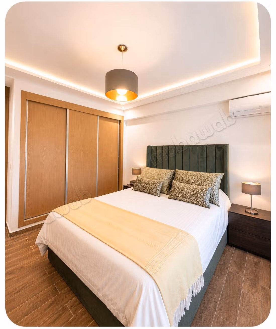 Appartement te huur aan de Casablancaweg. 3 mooie kamers. Gemeubileerd