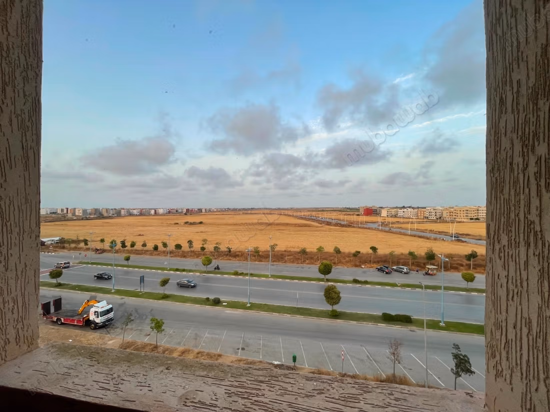 Apartamento en venta en la Plage Oued Cherrat. 1 dormitorio. Antena parabólica y puerta blindada