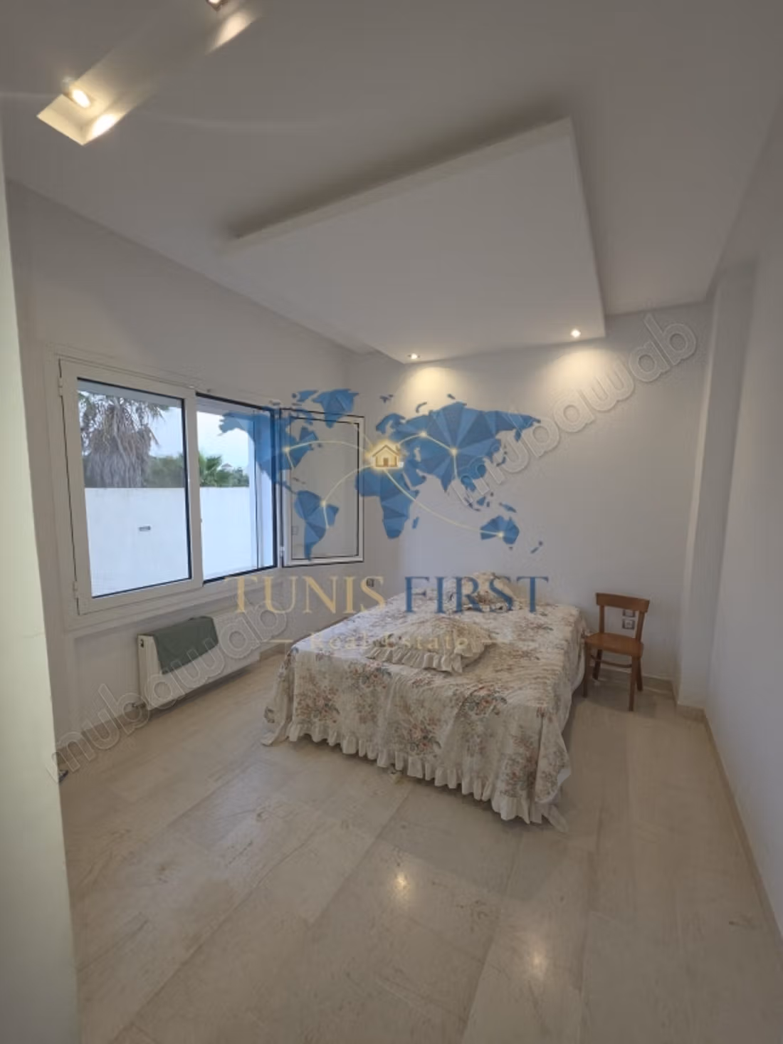 À Vendre Villa pied dans l'eau à Raoued