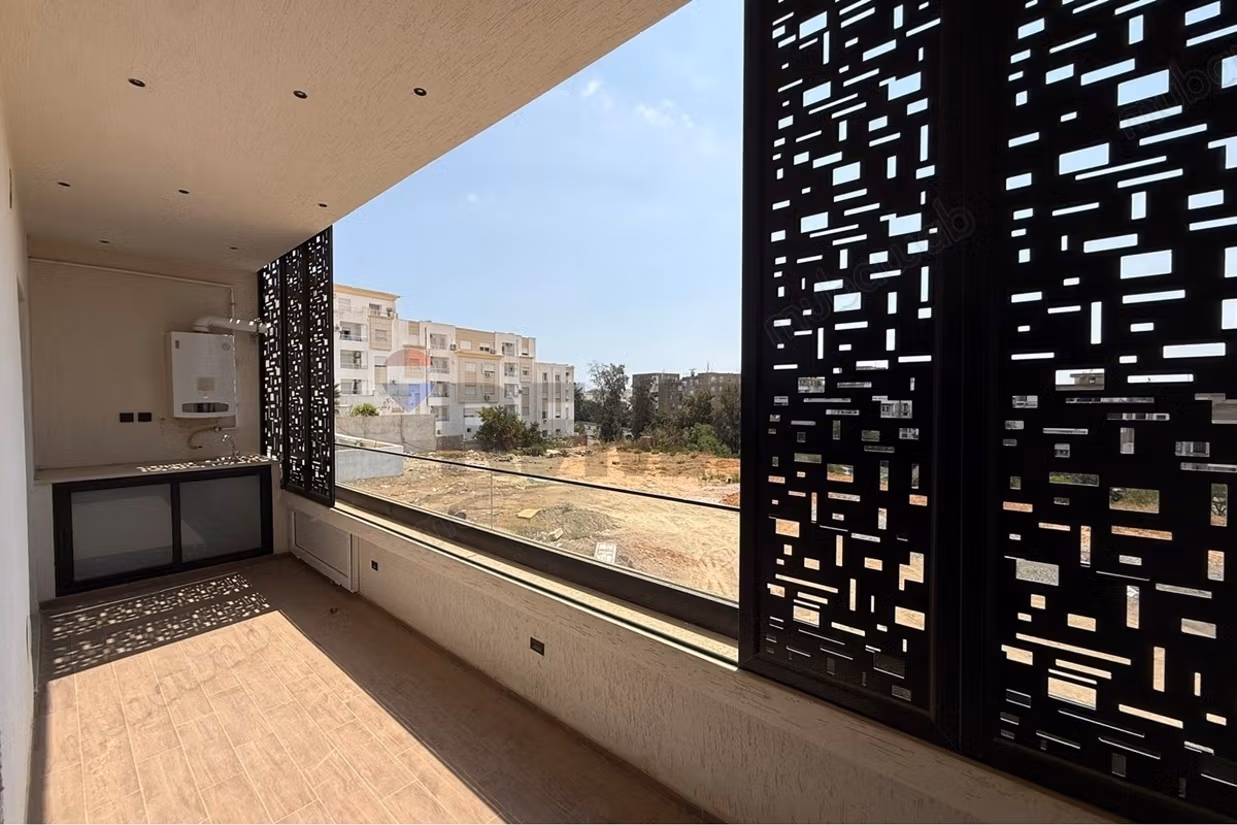 À Vendre Appartement S2 à Ennasr 1