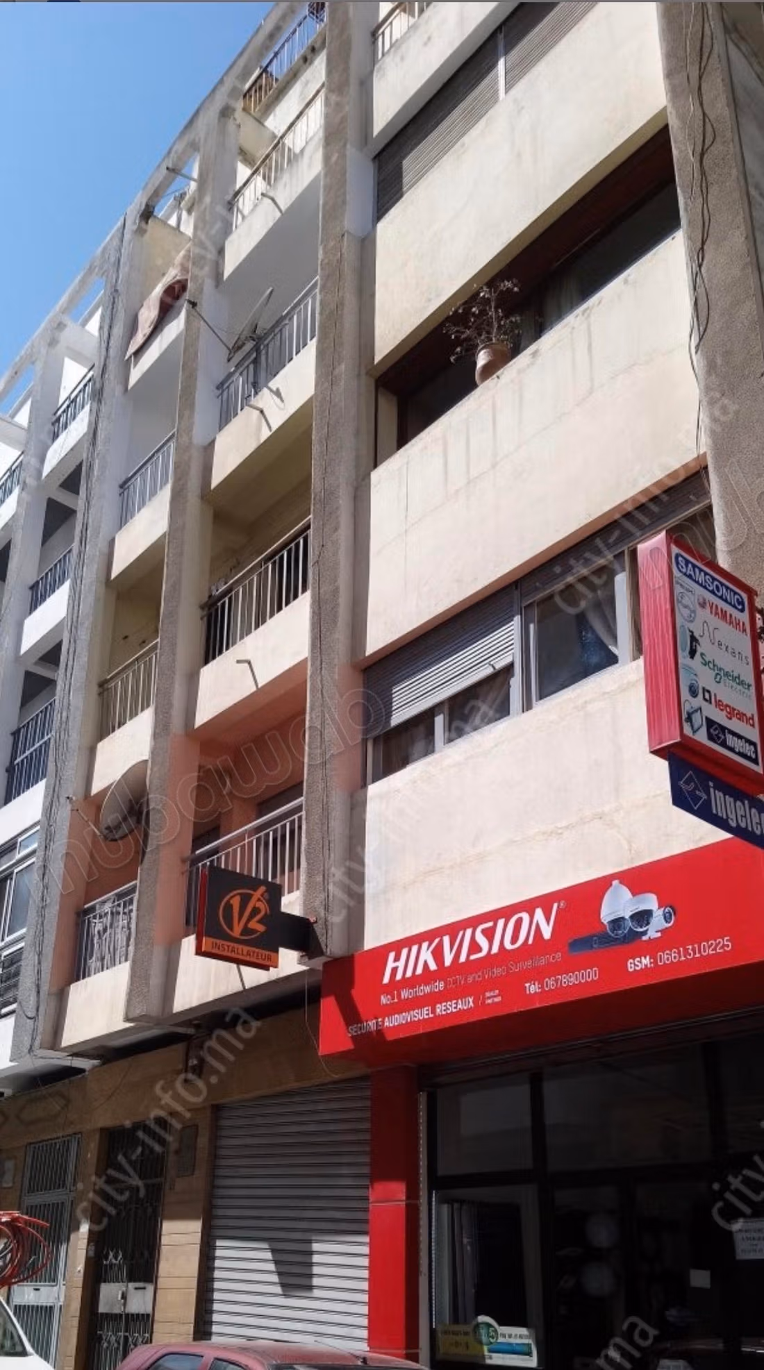 A Vendre MAARIF Ibn Souraij, 2 Chambres/Terrasse