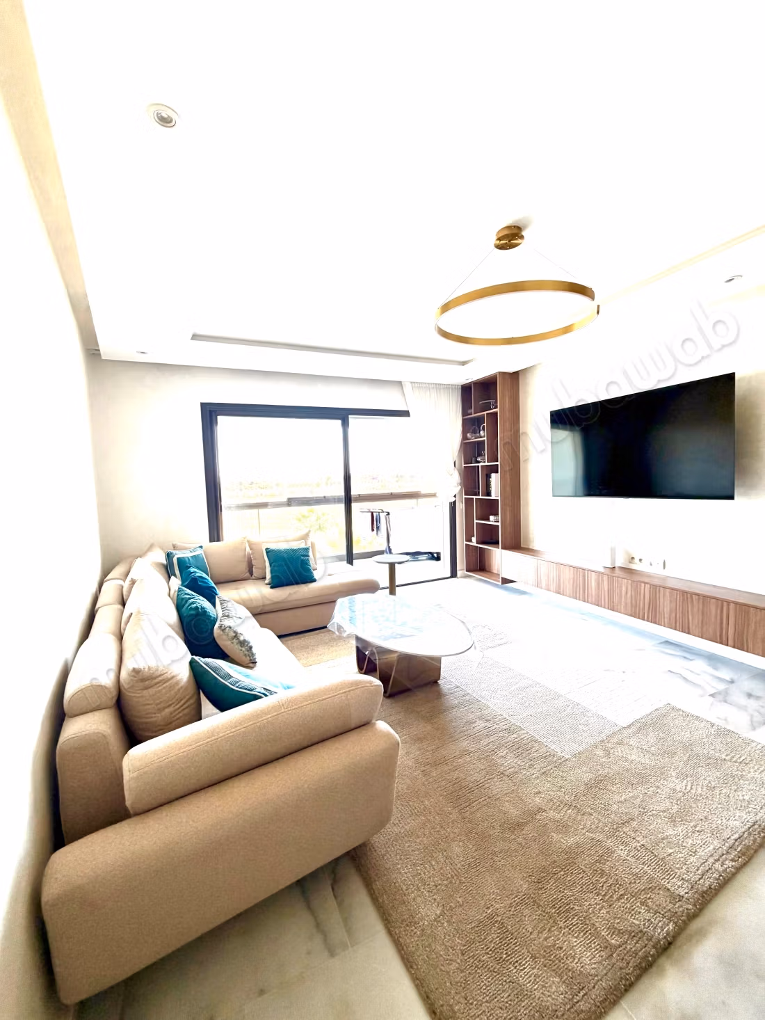 Très joli appartement meublé moderne