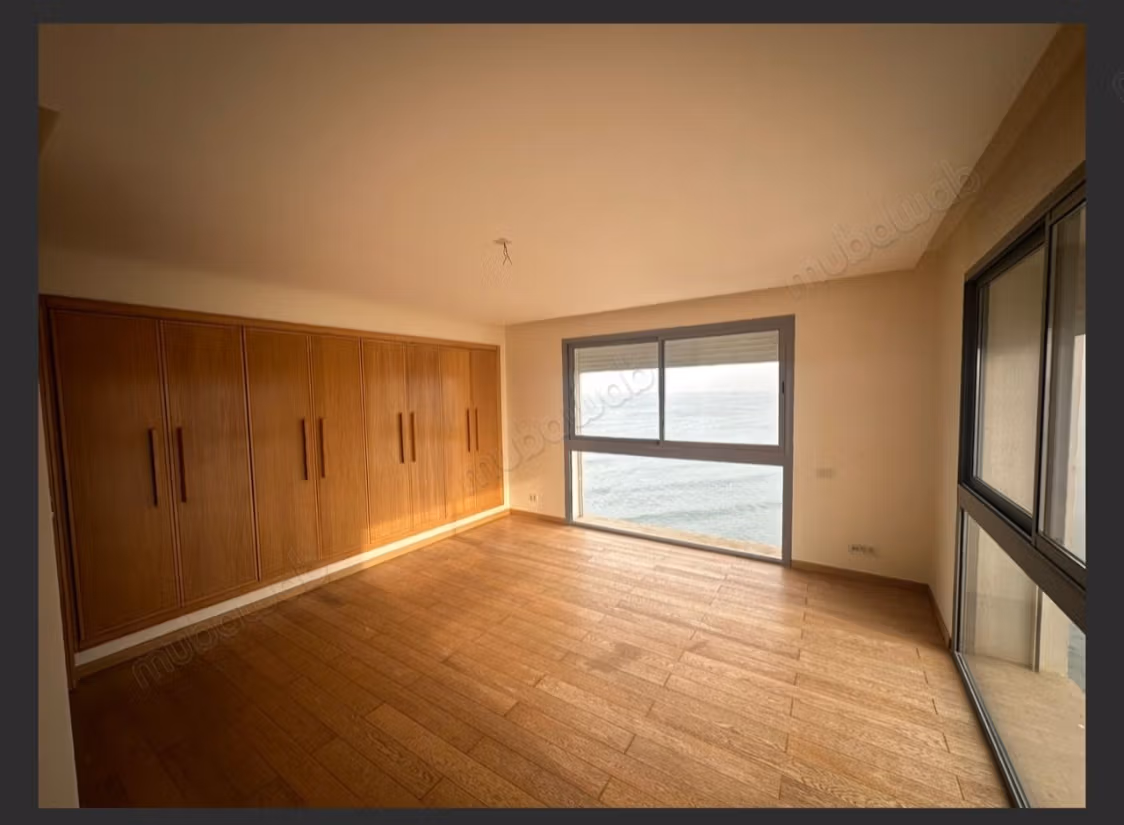 A vendre Appartement 320m2 Marina