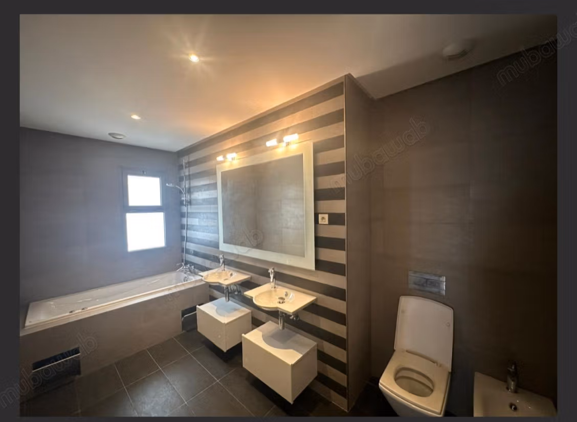 A vendre Appartement 320m2 Marina
