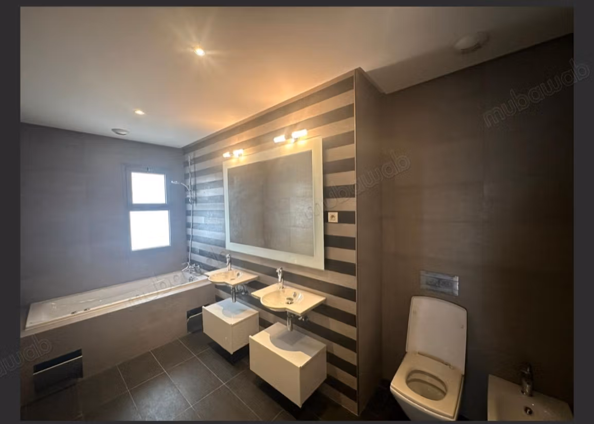 A vendre Appartement 320m2 Marina