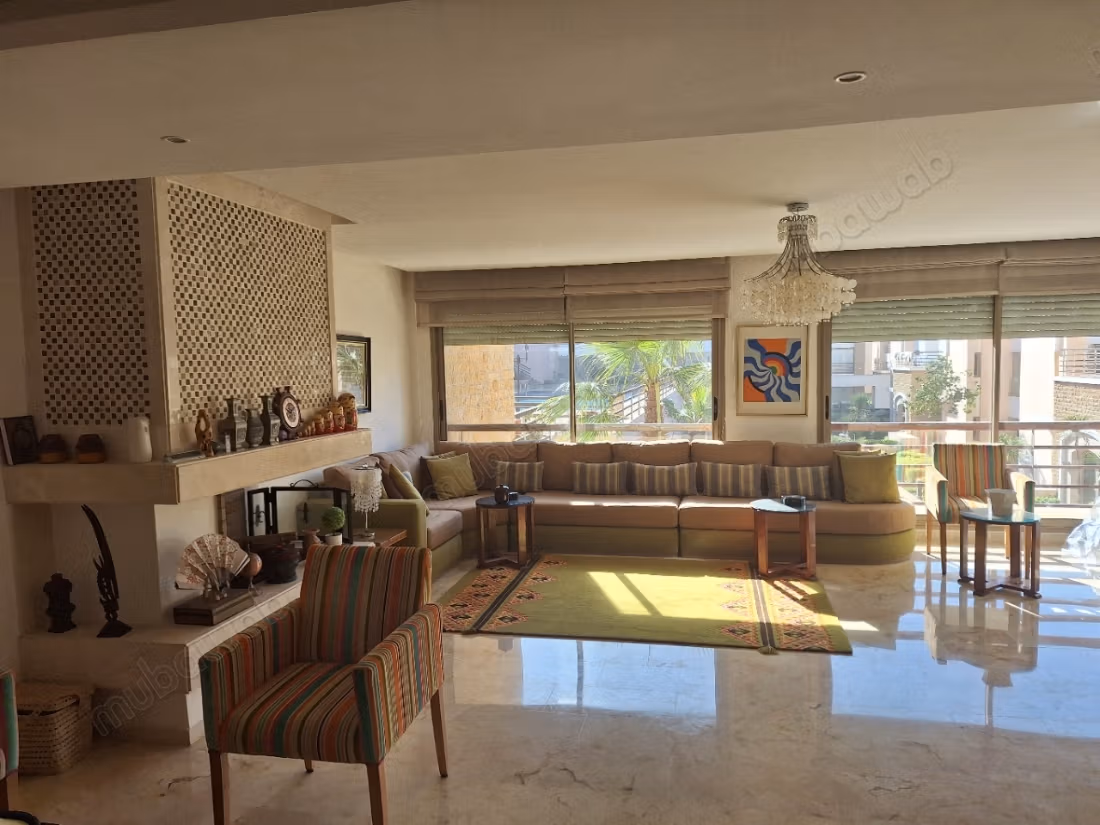 Prachtig gemeubileerd appartement aan zee