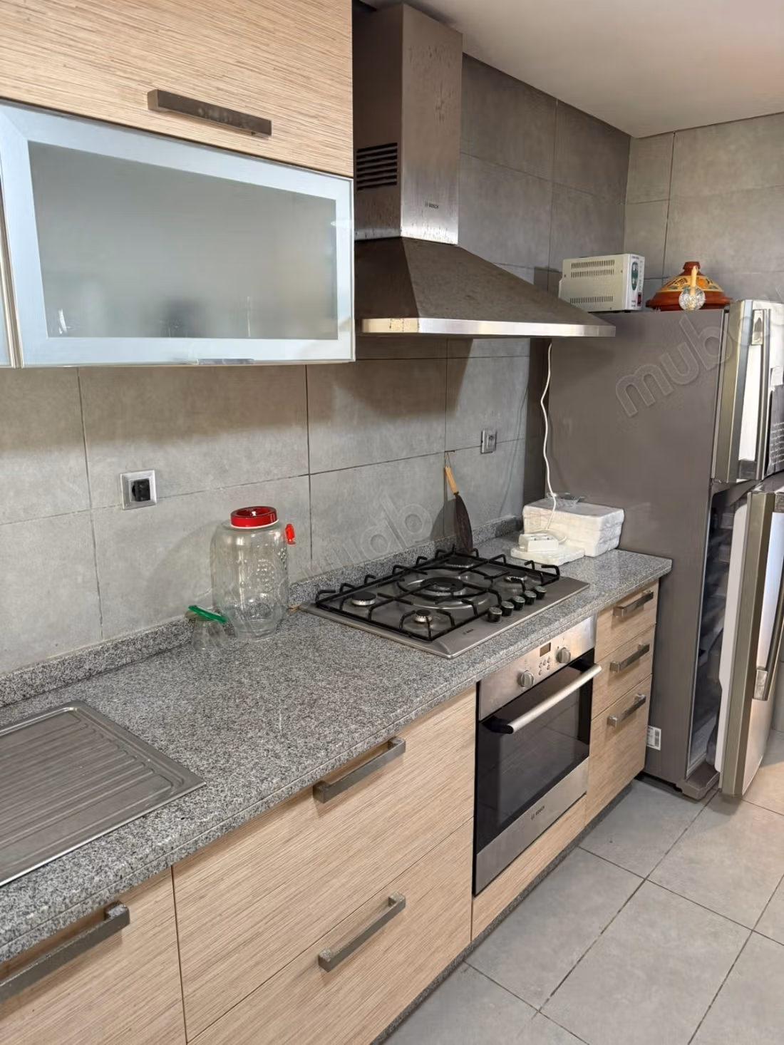 Prachtig gemeubileerd appartement aan zee