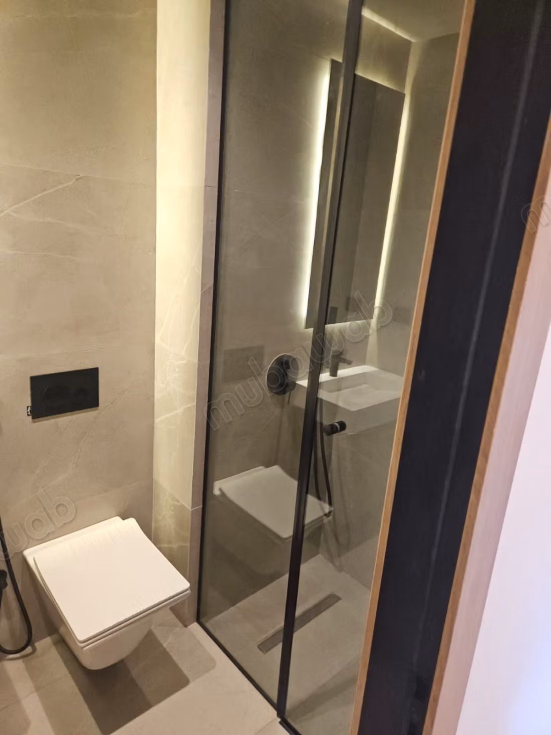 Très bel appartement vide à louer – souissi, les orangeraies