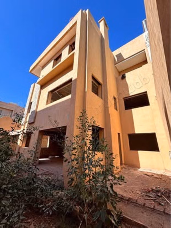 Villa semi terminada en venta - Marrakech