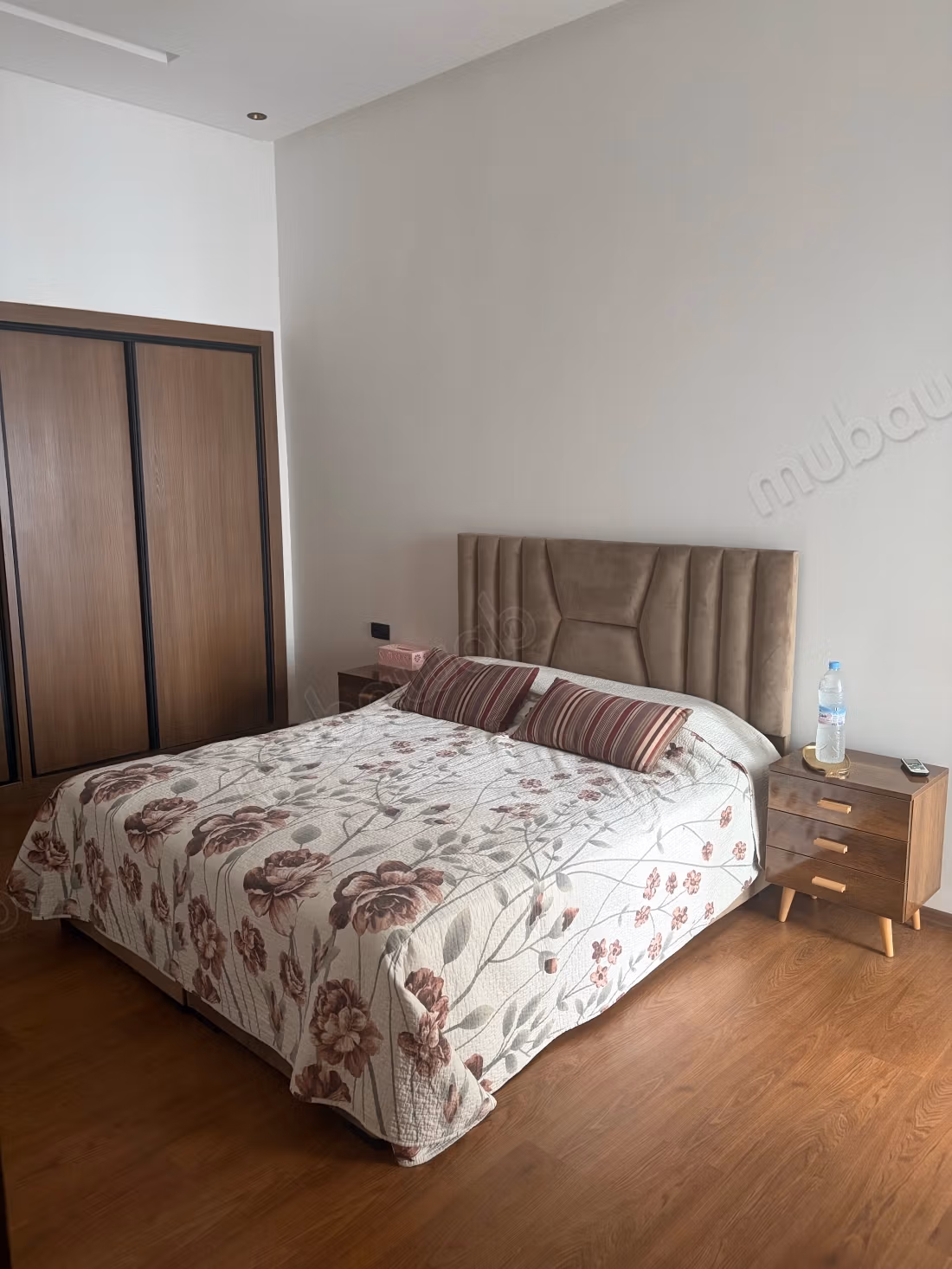 Très bel appartement en location à Sala el Jadida. 
2 chambres. 
Meublé