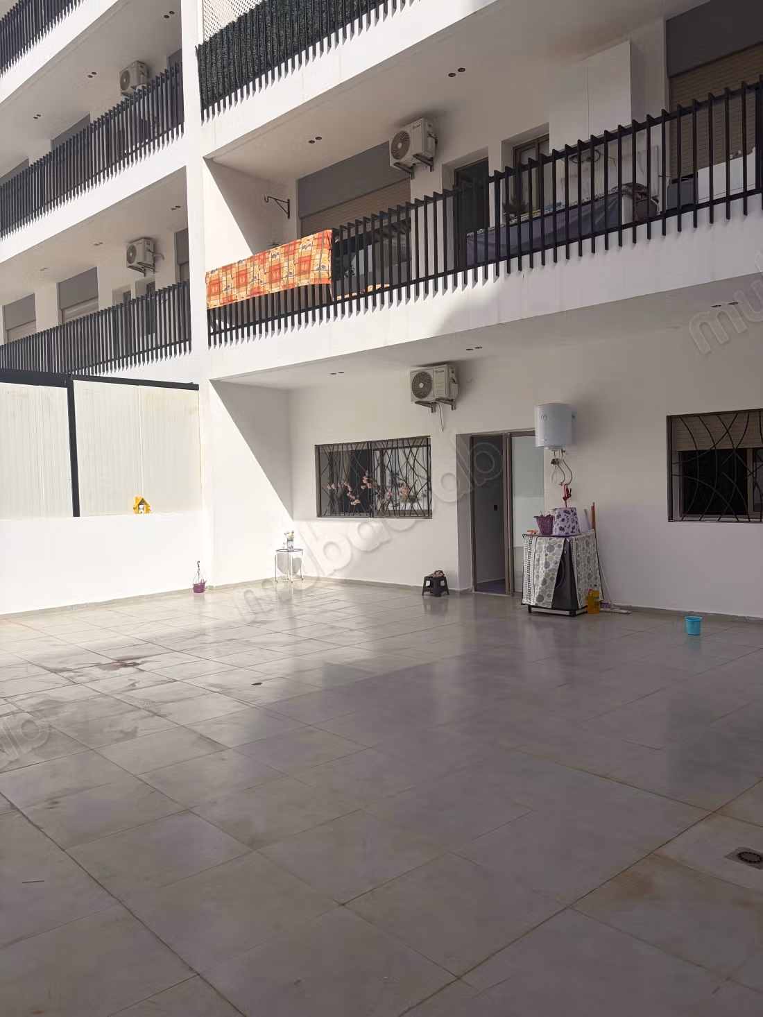 Très bel appartement en location à Sala el Jadida. 
2 chambres. 
Meublé