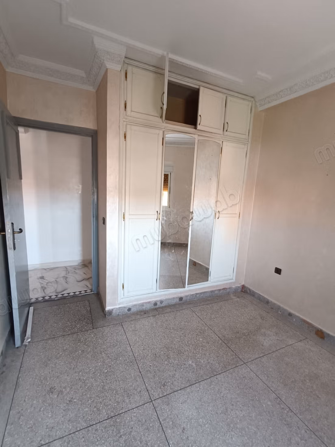Bel appartement – Résidence Saadiens, Azli