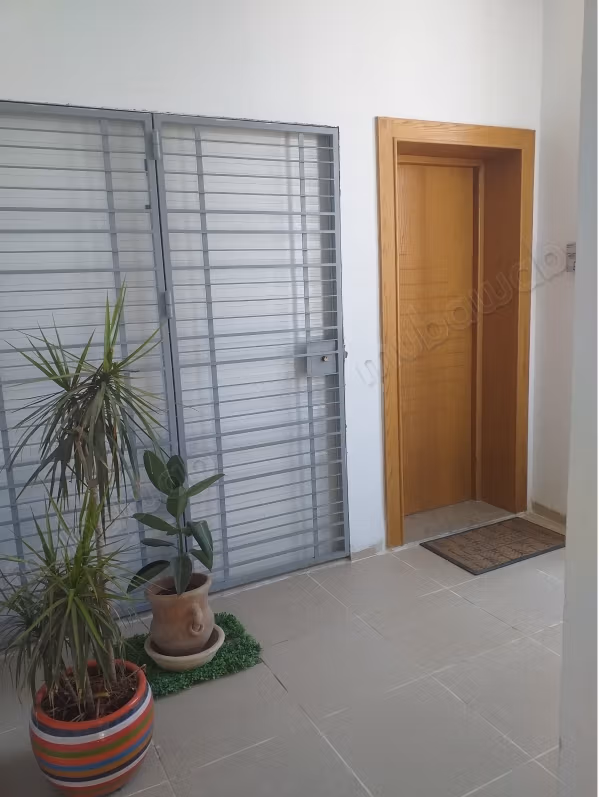 Etage villa Haut Standing à louer jardin Carthage