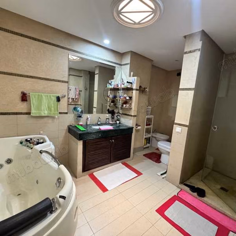 Villa for Sale of 469.0 m² in Casablanca, Sidi Maarouf