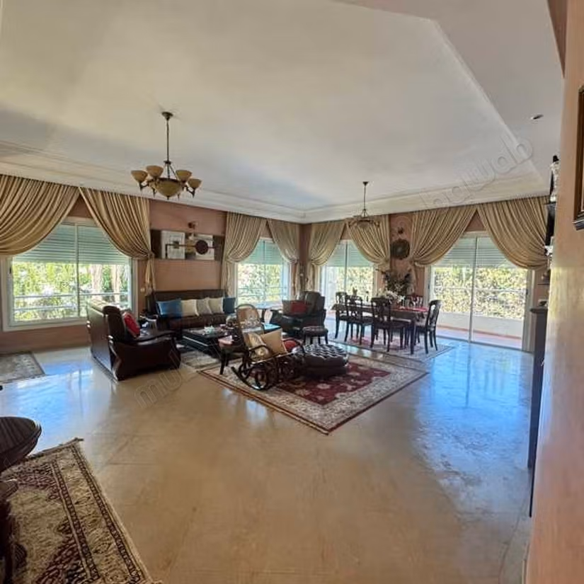 Villa for Sale of 469.0 m² in Casablanca, Sidi Maarouf