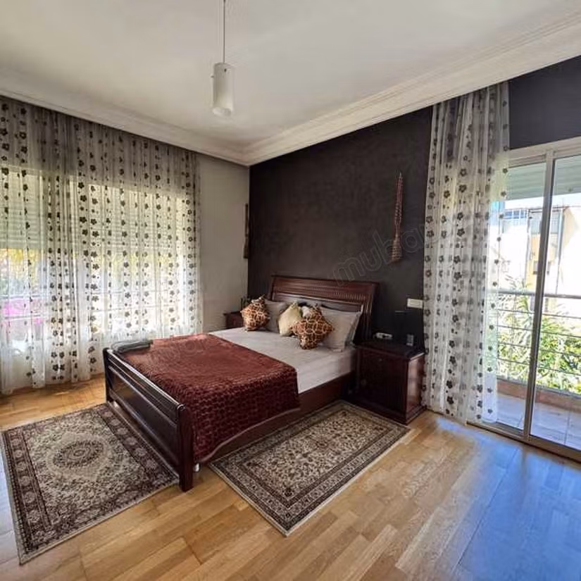 Villa for Sale of 469.0 m² in Casablanca, Sidi Maarouf