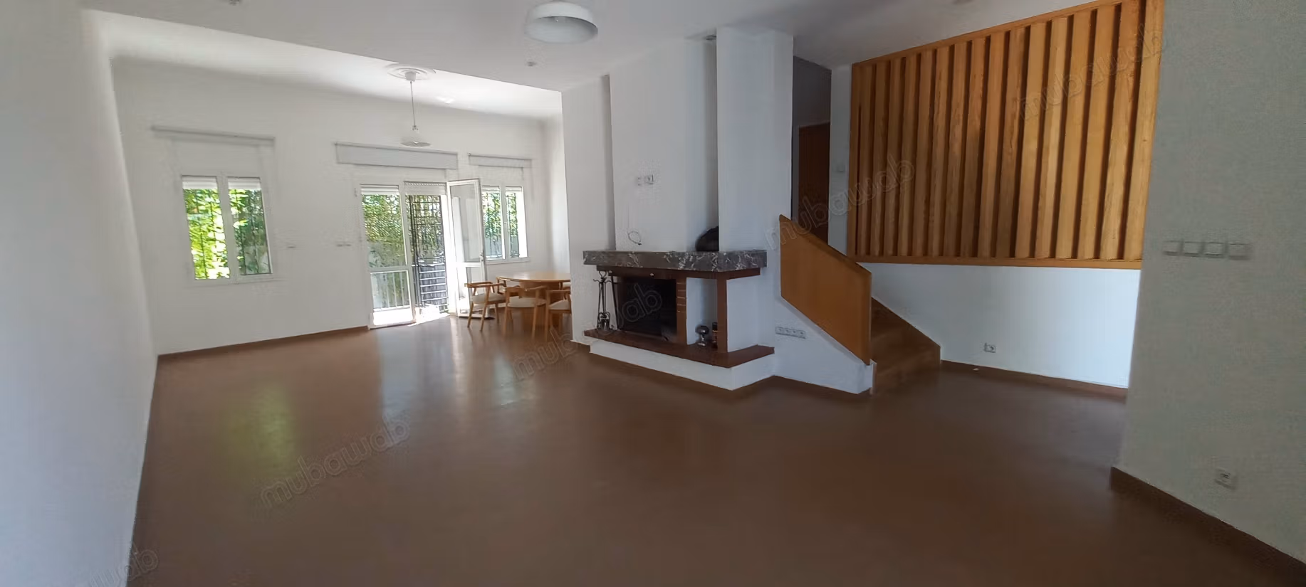 Villa de luxe à louer à Ain Diab. Superficie 350 m². Air conditionné et cheminée
