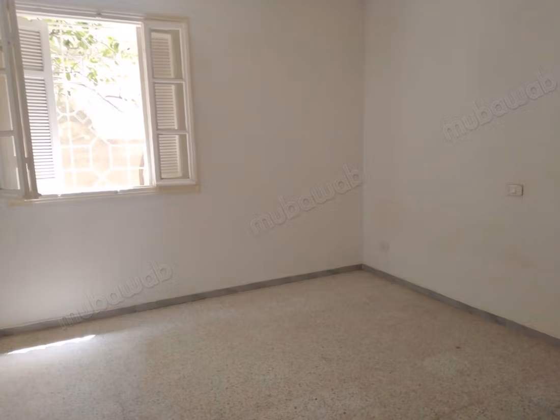 A ground floor in Kram