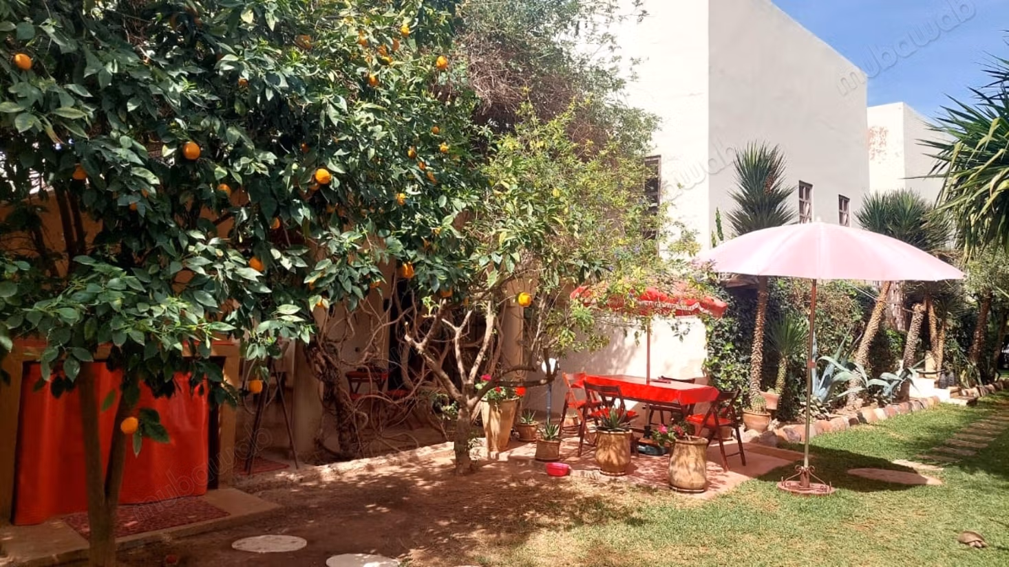 Large Villa with VNA Garden and private pool