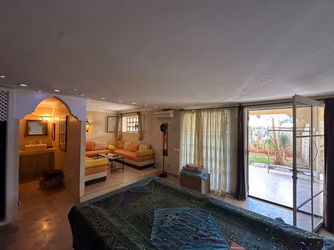 Large Villa with VNA Garden and private pool
