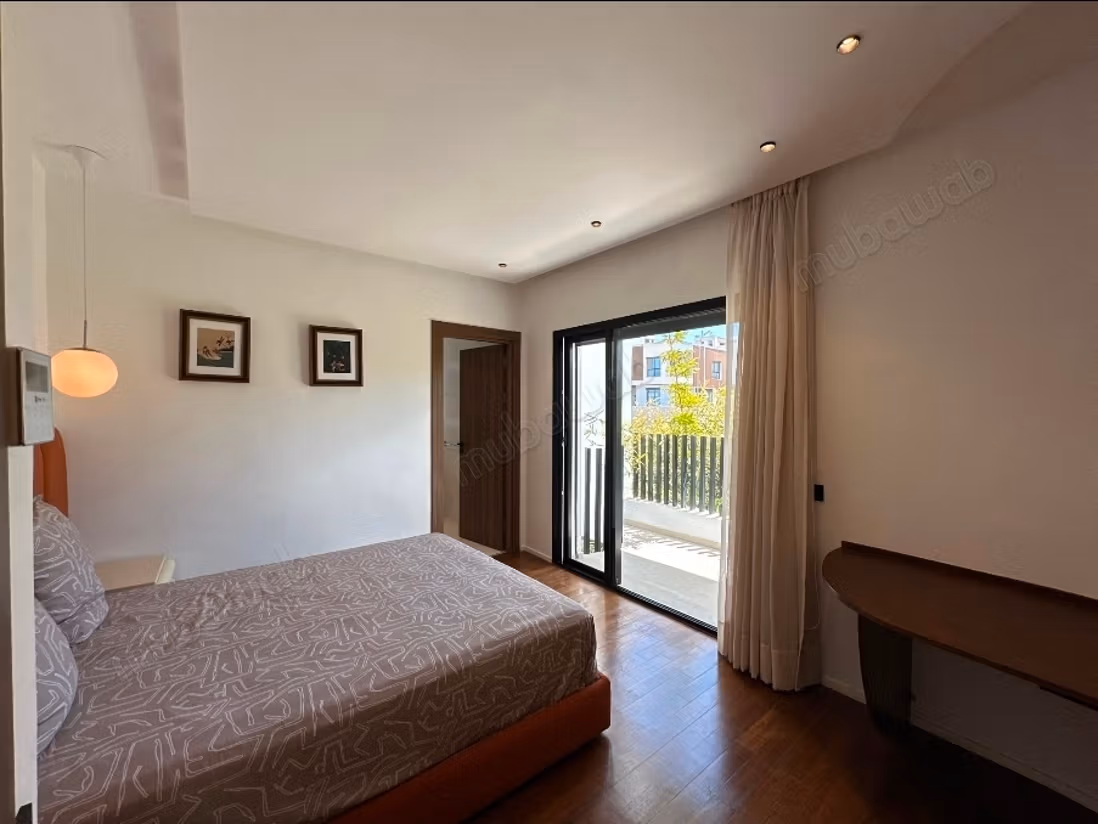 Villa de luxe meublé à vendre à Dar Bouazza