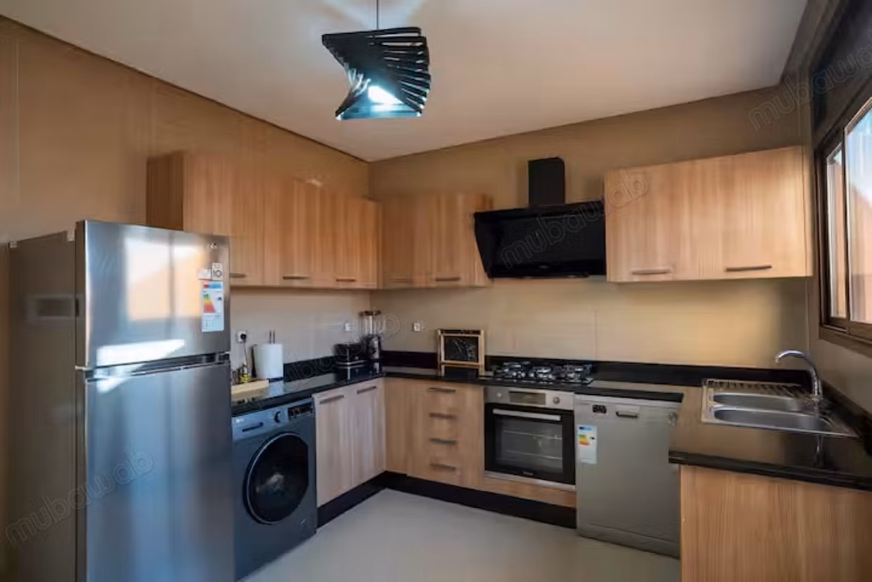Venta de villa de lujo en la Ruta de Tahanaout. 4 habitaciones. Piscina, aire acondicionado
