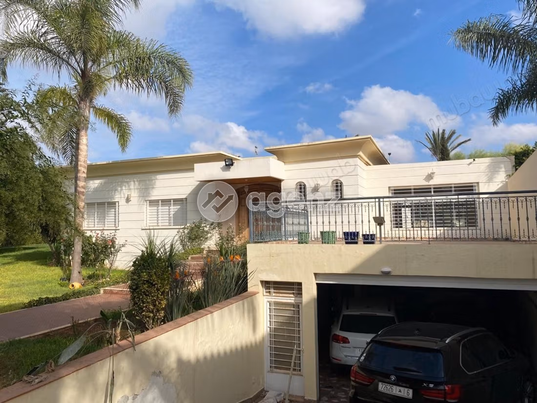 Villa à vendre 800 m², 6 chambres Californie Casablanca