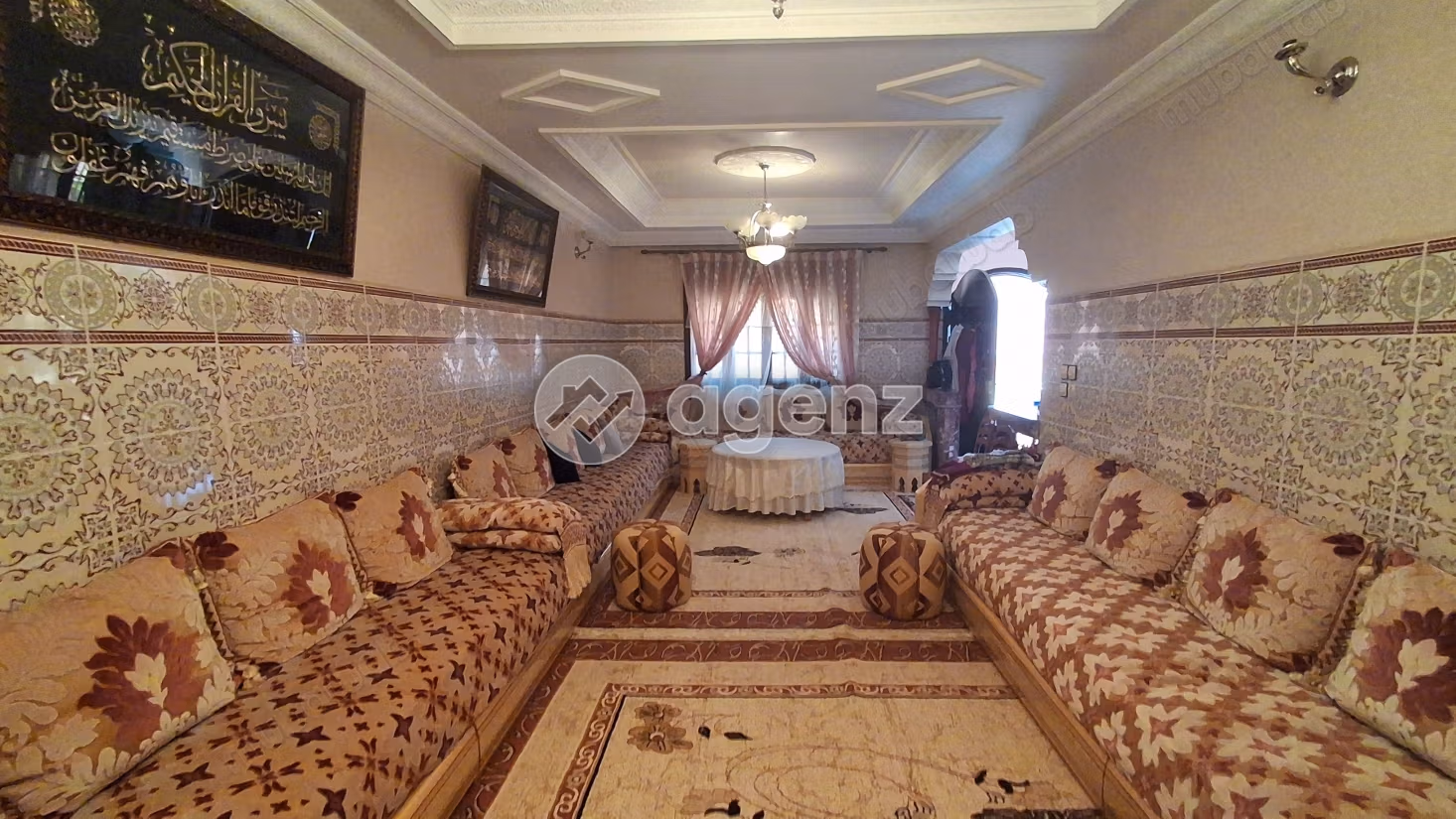 Villa à vendre 320 m², 6 chambres 
Hay Essalam 
El Jadida