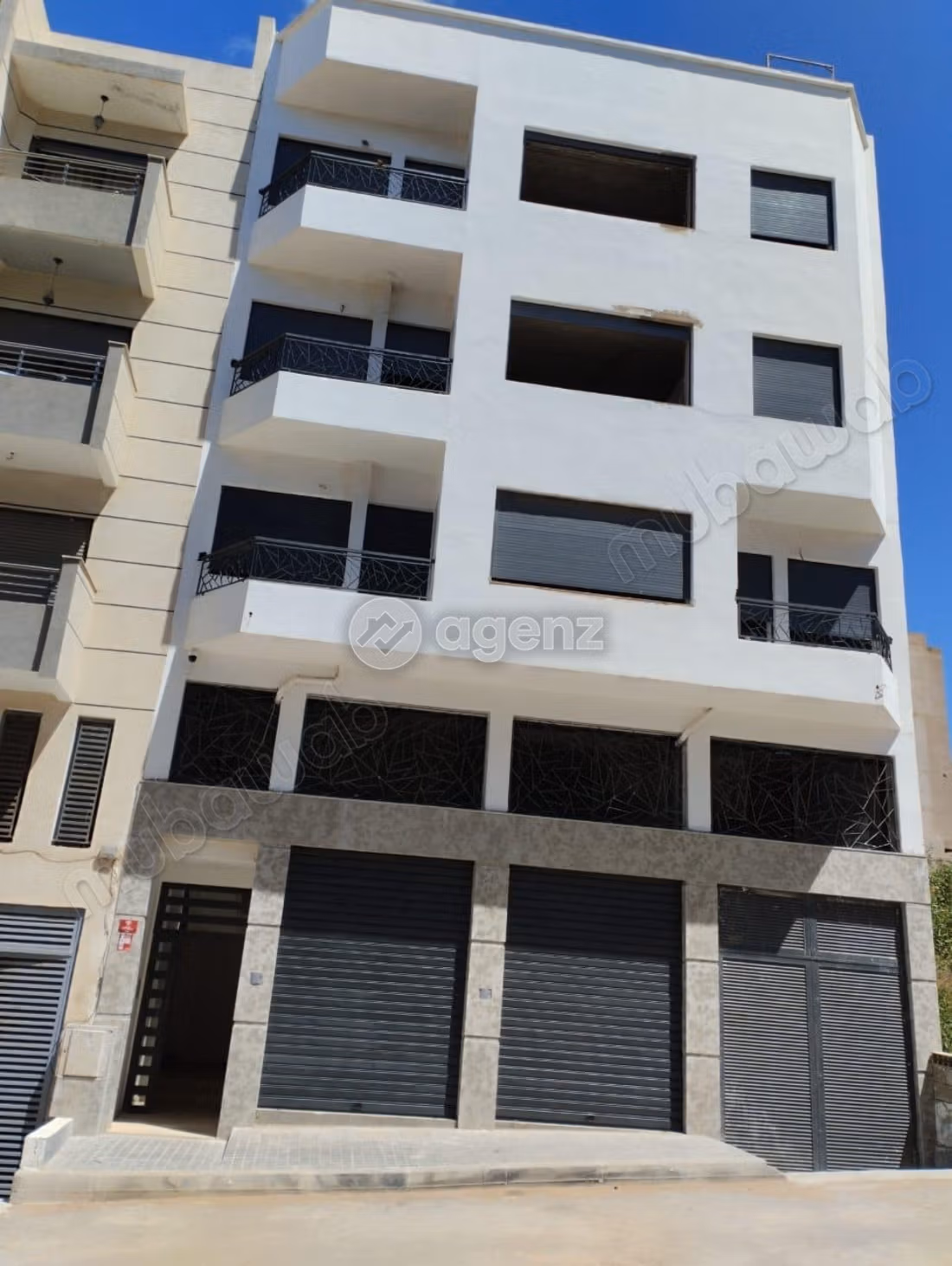 Commerce for sale 150 m² Tamaris Dar Bouazza