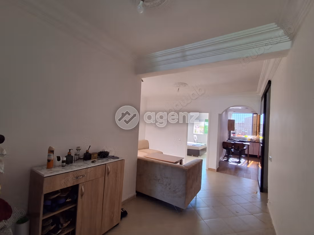 Appartement à vendre 111 m², 3 chambres 
Residence lamia 
Skhirate 
Témara