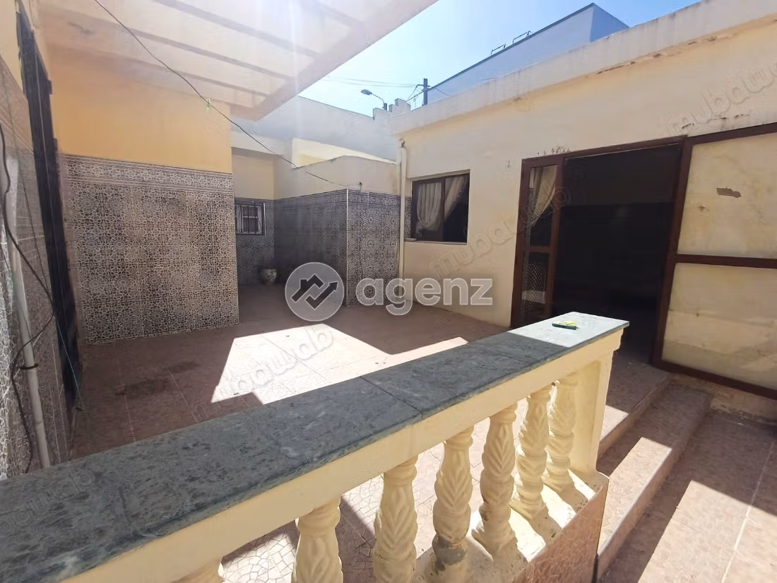 Villa à vendre 350 m², 3 chambres 
Californie Casablanca