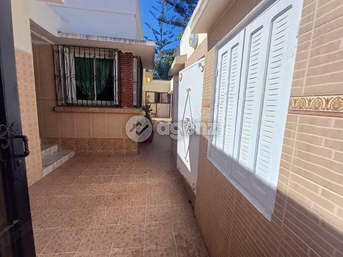 Villa à vendre 350 m², 3 chambres 
Californie Casablanca