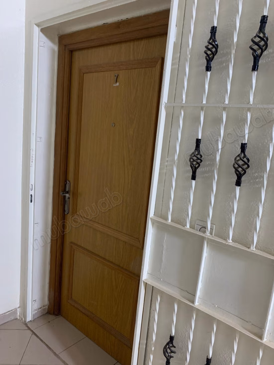 Vente d'un appartement splendide à Fal Oumlil Hay Mohammadi. 2 chambres à coucher. Porte blindée et fenêtres à double vitrage