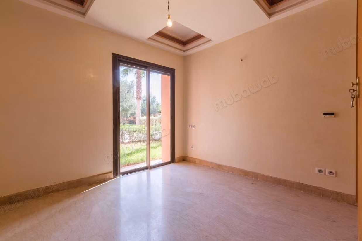 Duplex ou villa pavillonnaire jardin privatif