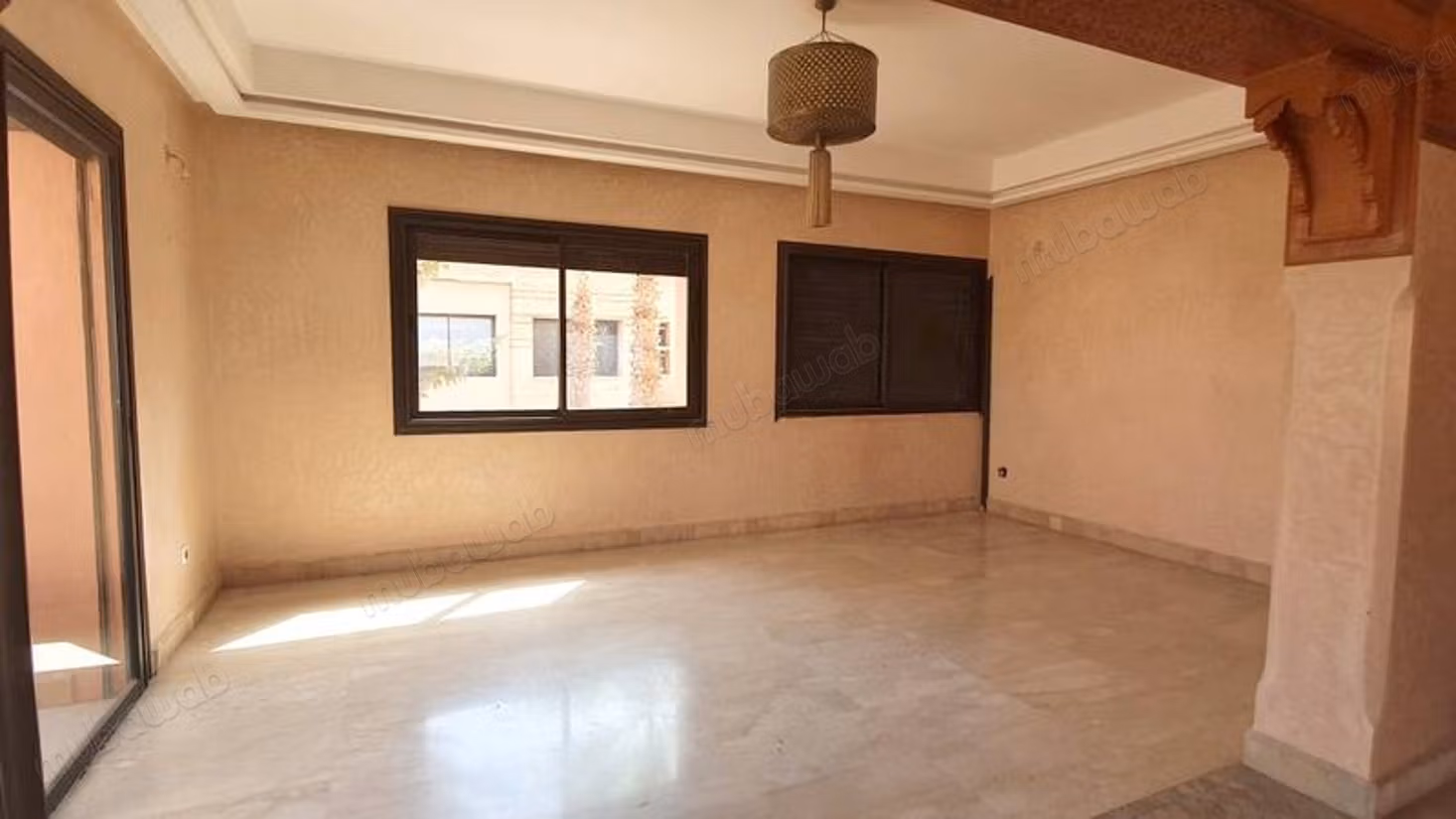 Duplex ou villa pavillonnaire jardin privatif