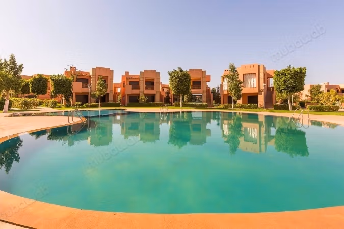 Duplex ou villa pavillonnaire jardin privatif