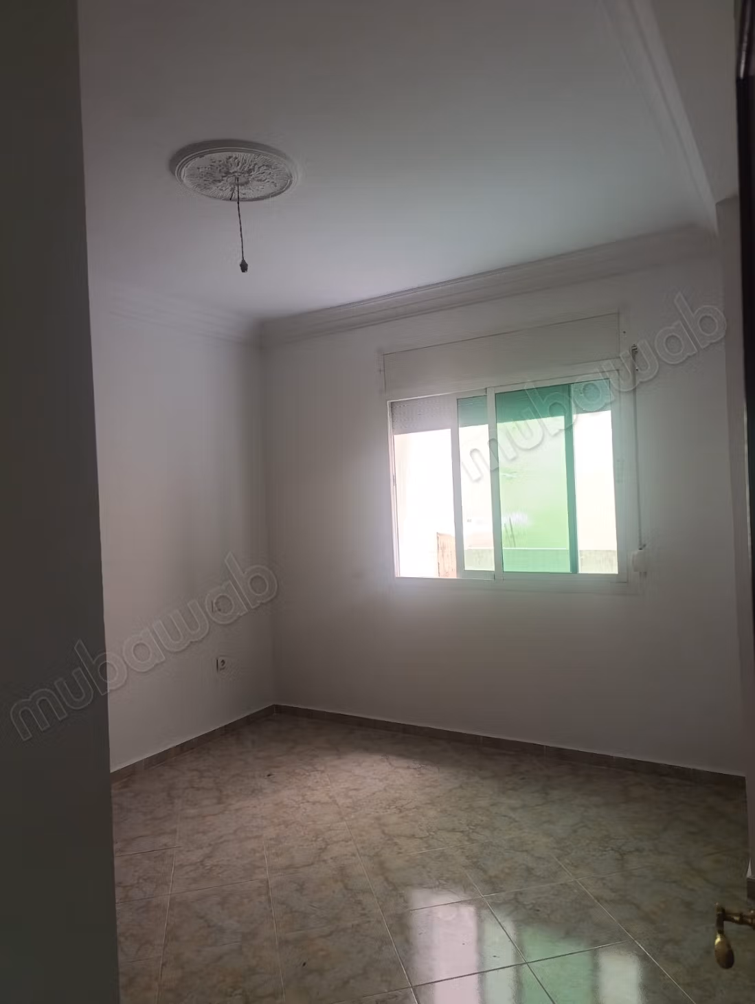 Appartement vide à louer, mimosas