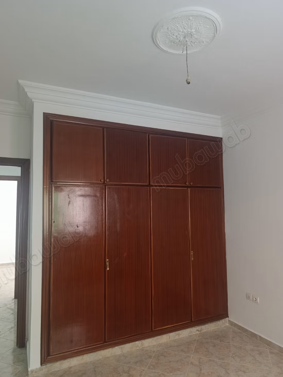 Appartement vide à louer, mimosas