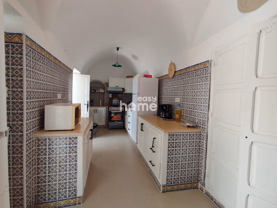 Independent Ground Floor of House S3
