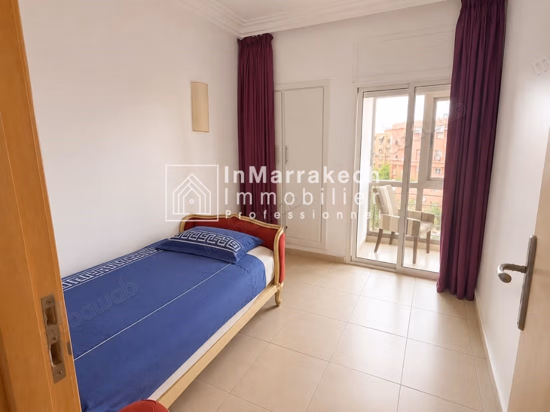 Appartement 3 CH Meublé En Location à Ain Mazouar