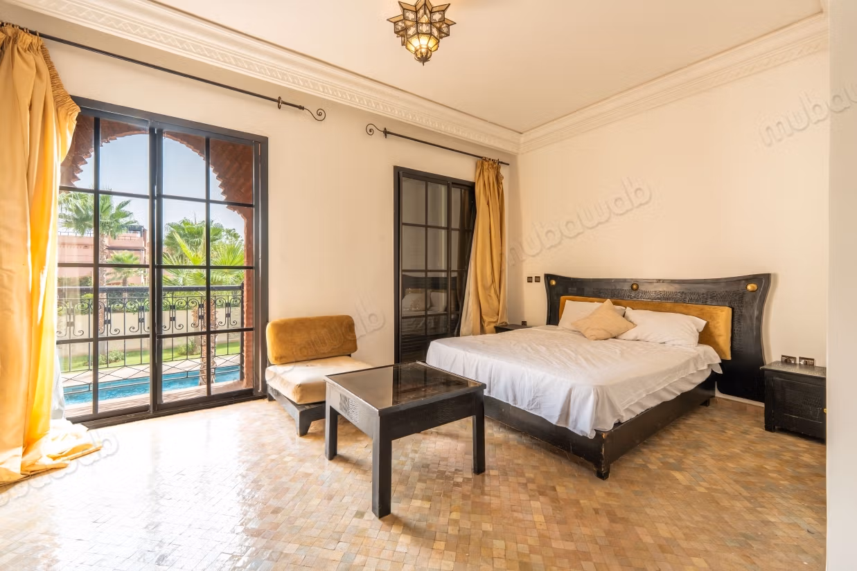 Villa 4 hab. Piscina privada - Garden City