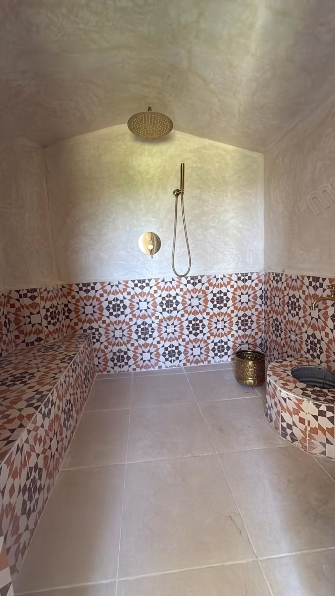 Casa in affitto da settembre a giugno a Tassoultante. 4 camere confortevoli. Arredata
