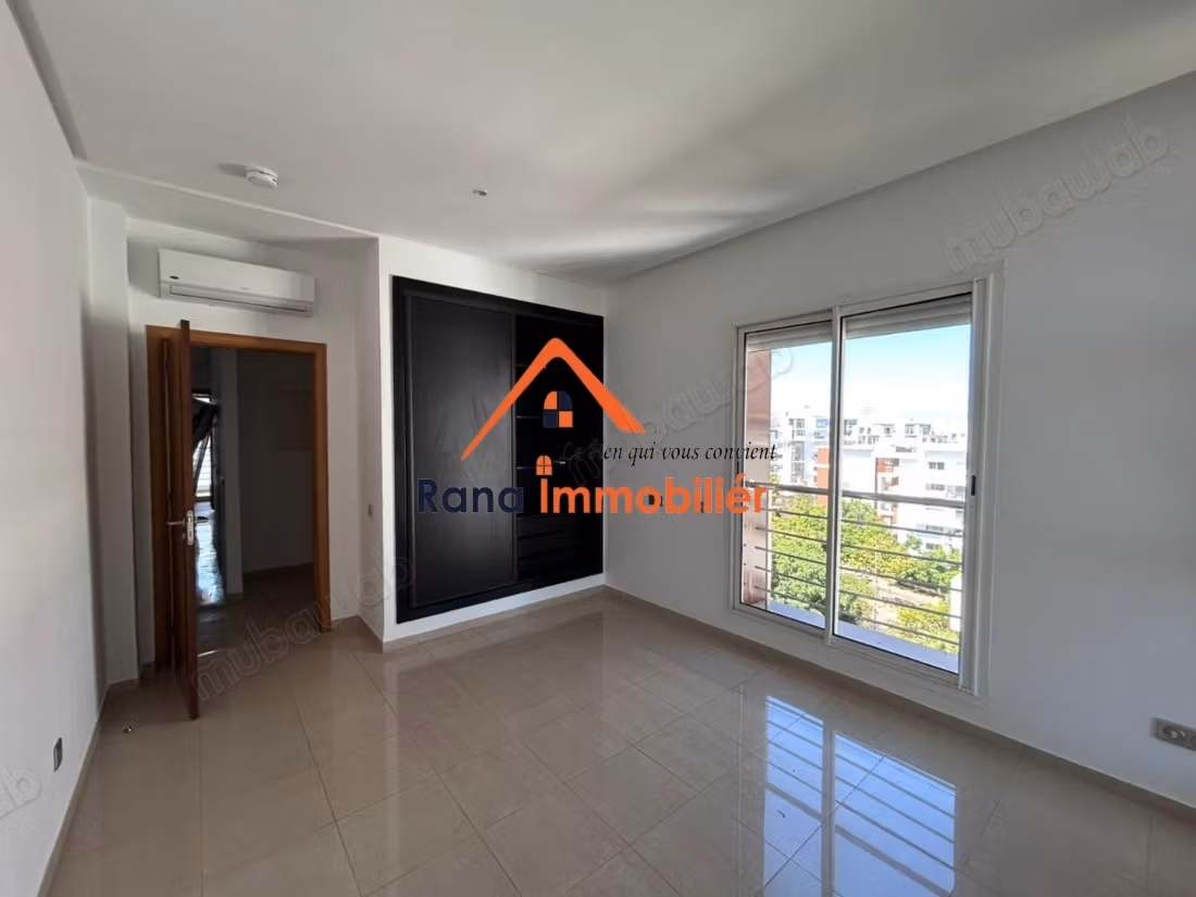 Appartamento in affitto a Hay Riad Prestigia