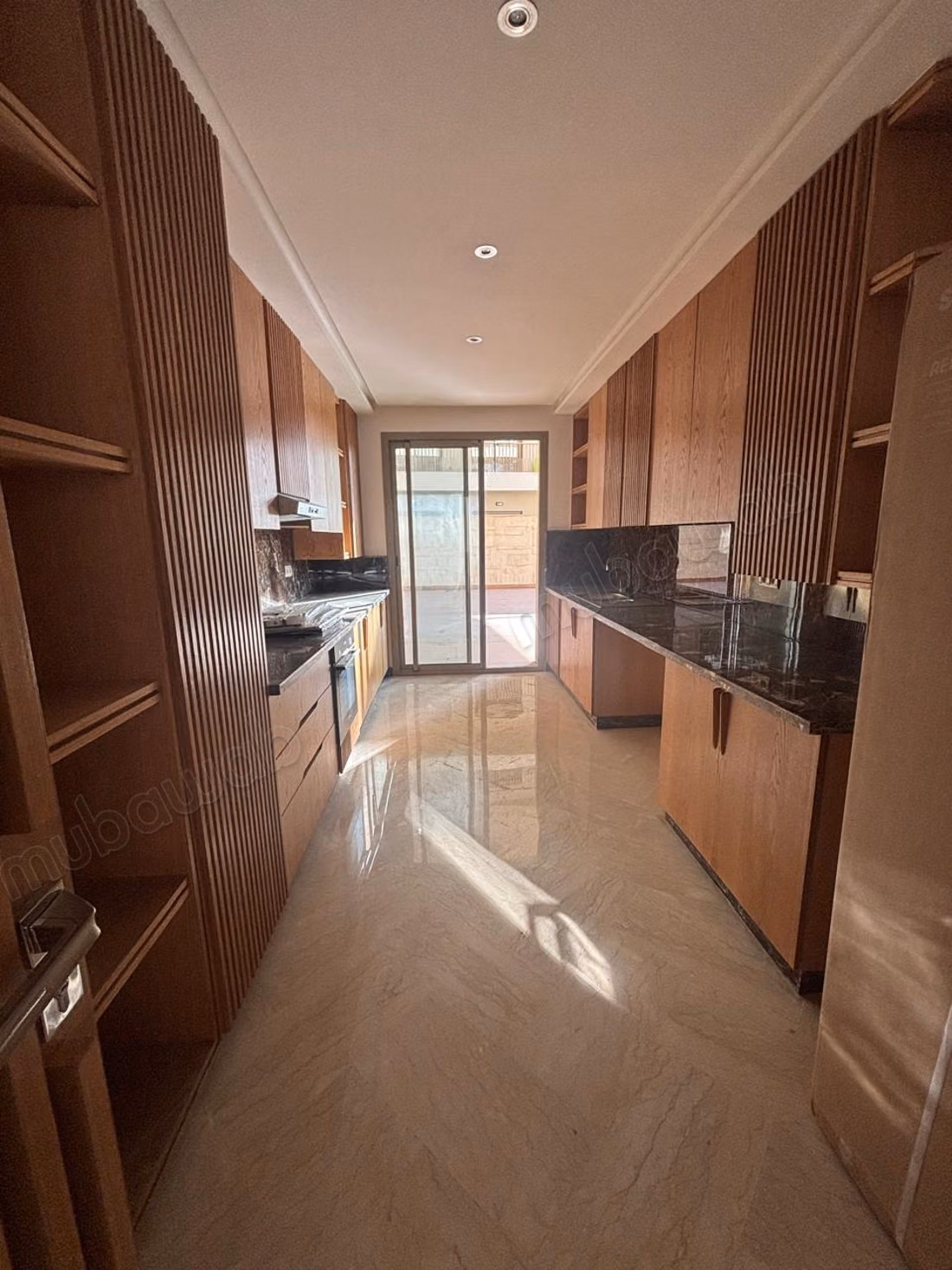 Appartement a louer 3 chambres 390m² à Casa Finance City