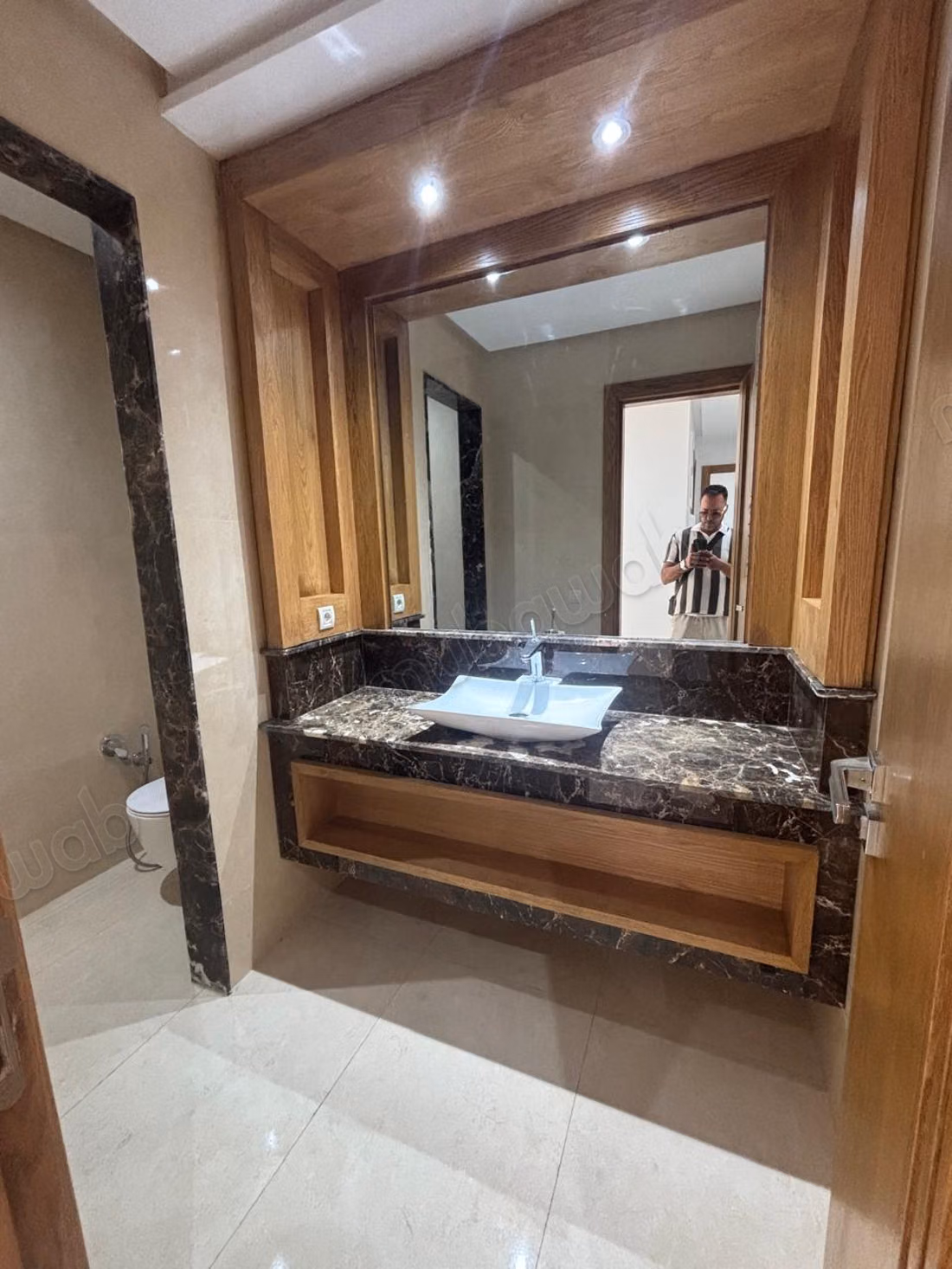 Appartement a louer 3 chambres 390m² à Casa Finance City